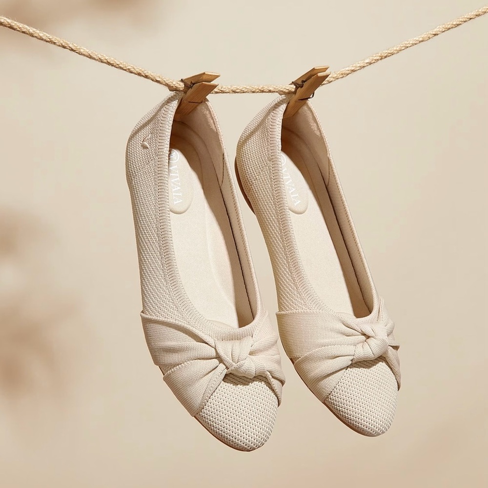 Stylish Beige Women's Flats - Picture 9 of 10